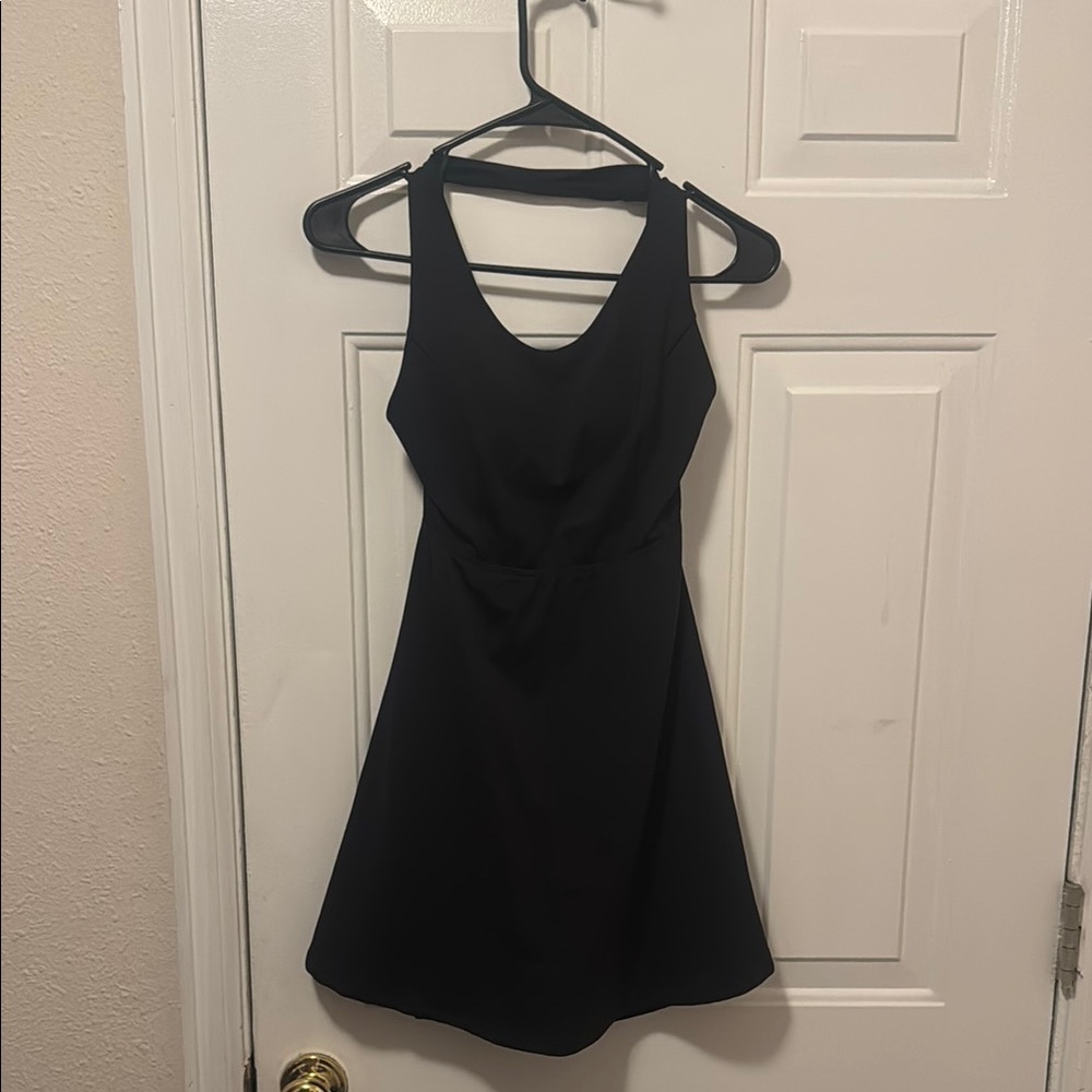 Elegant Black Sleeveless Dress